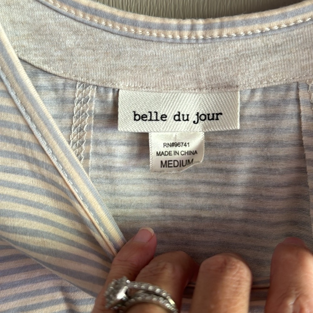Belle Du Jour Cream & Gray Striped Tank Top size Medium - Picture 3 of 3